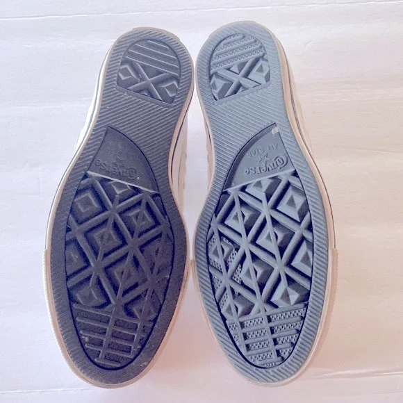 Converse All Stars Cream and Iridescent - Picture 7 of 7